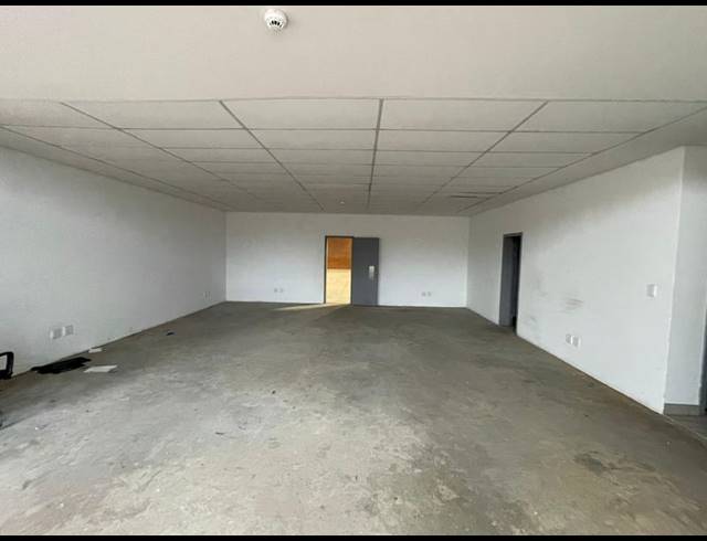 INDUSTRIAL PROPERTY TO RENT IN IRENE